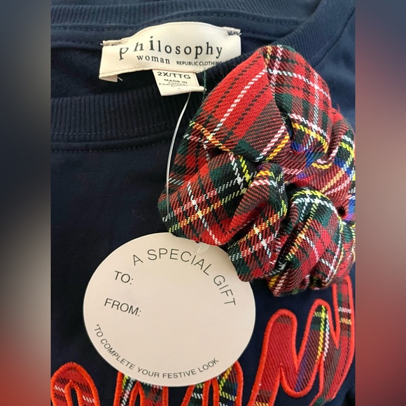 Philosophy “Merry” Christmas Pullover Sweatshirt NWT - Picture 4 of 6